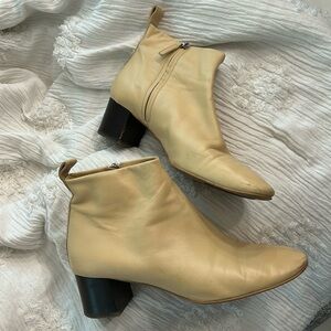 Cream Everlane leather booties 9